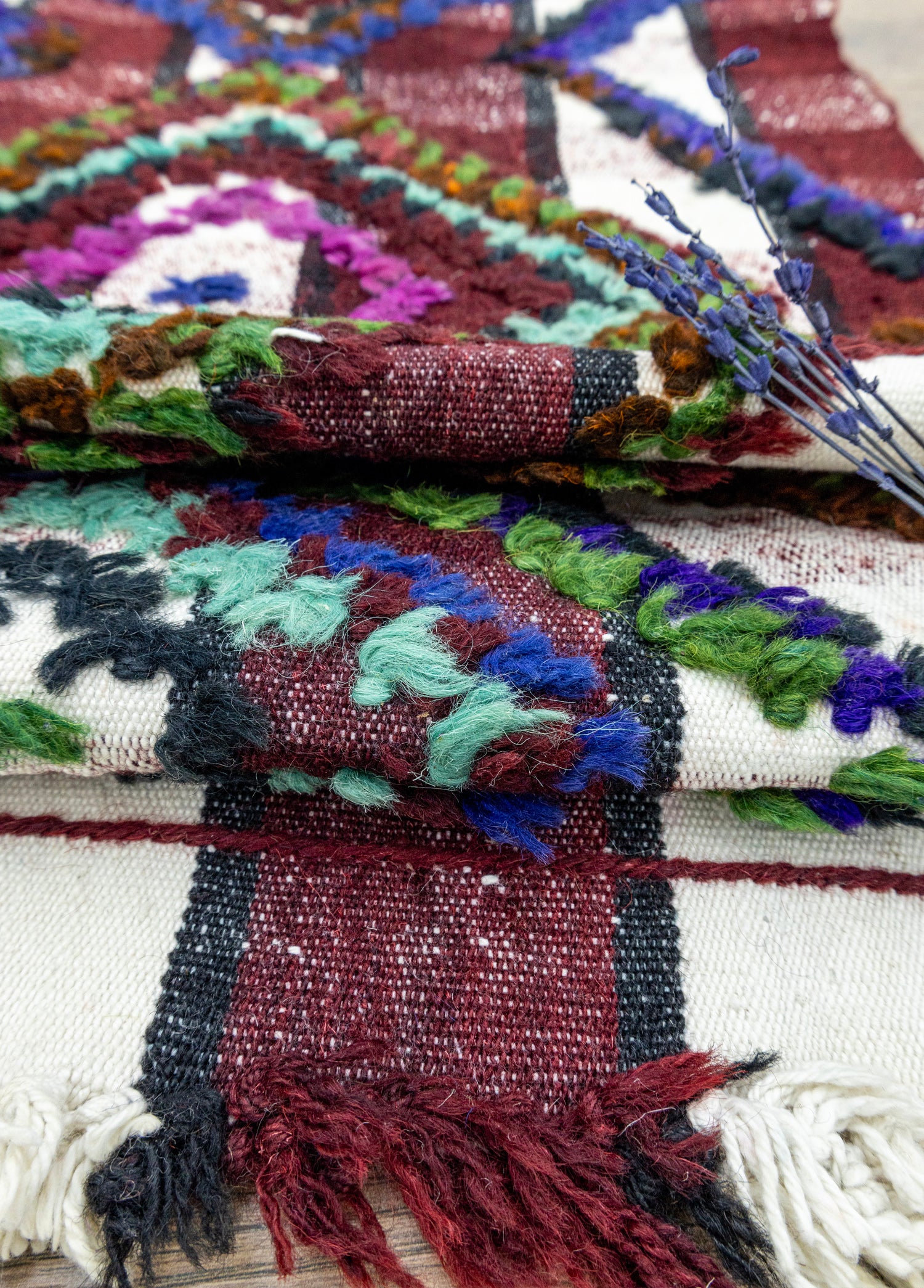 Aspar Tülü Kabartmalı El Dokuma Kilim 140x223 cm
