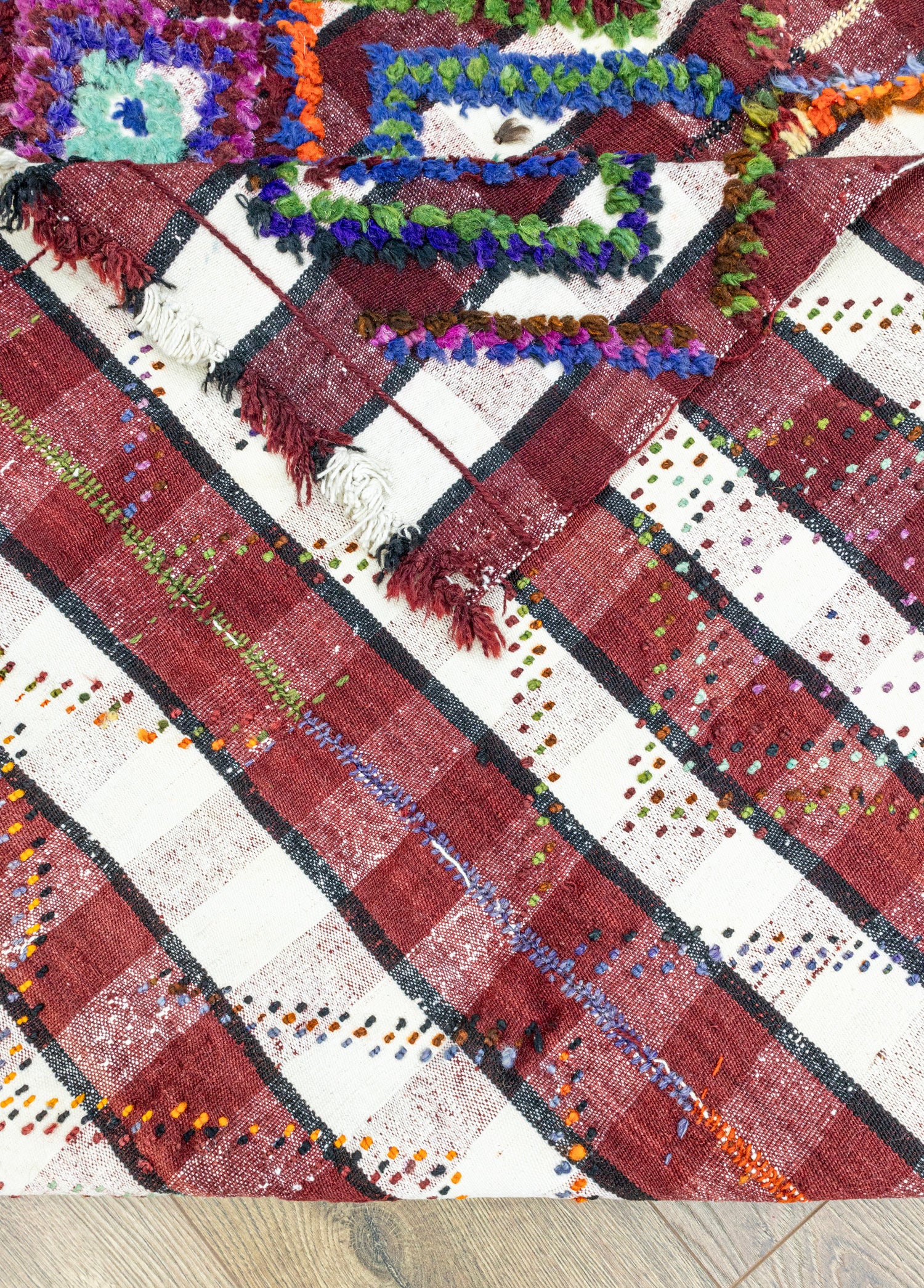 Aspar Tülü Kabartmalı El Dokuma Kilim 140x223 cm
