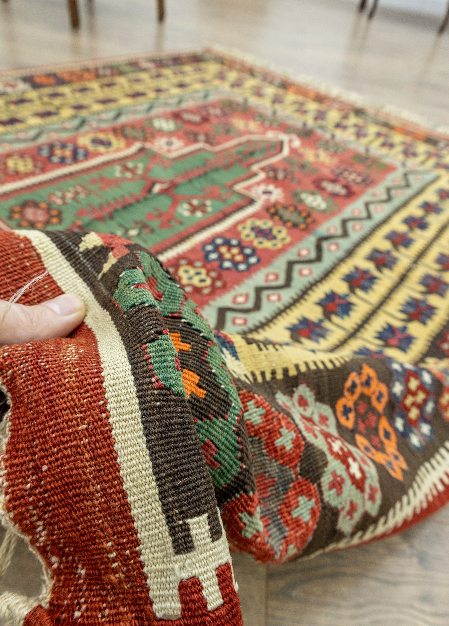 Erzurum, El Dokuma Antika Yün Kilim