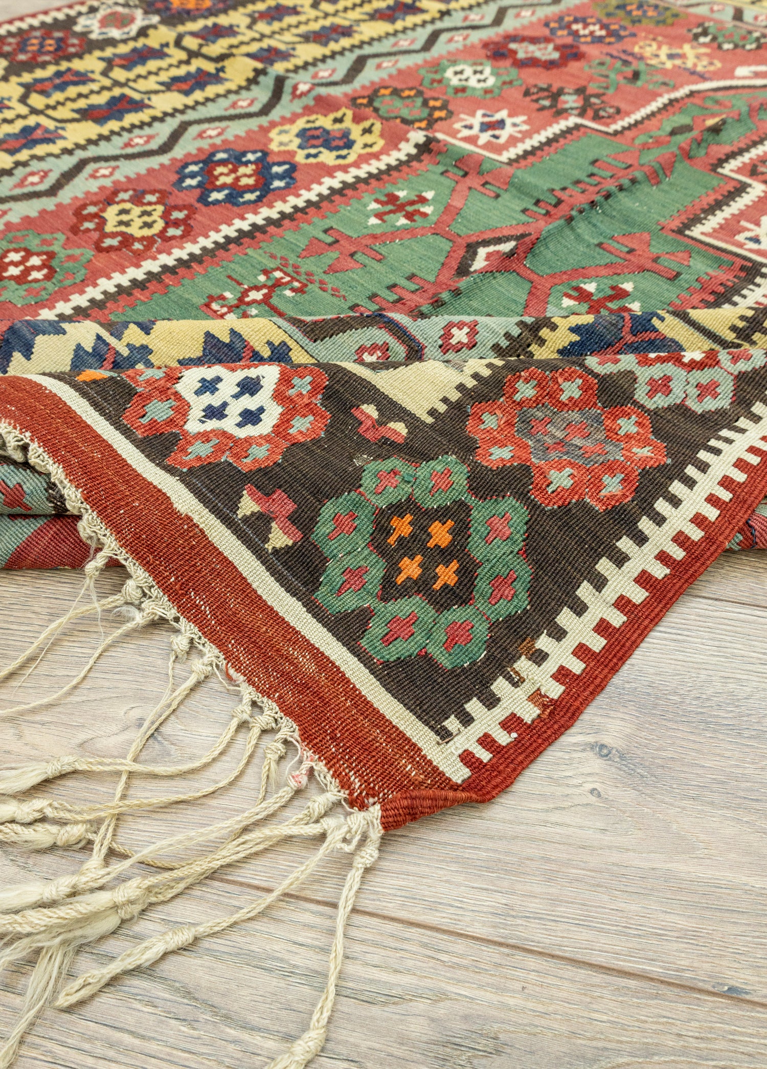 Erzurum, El Dokuma Antika Yün Kilim