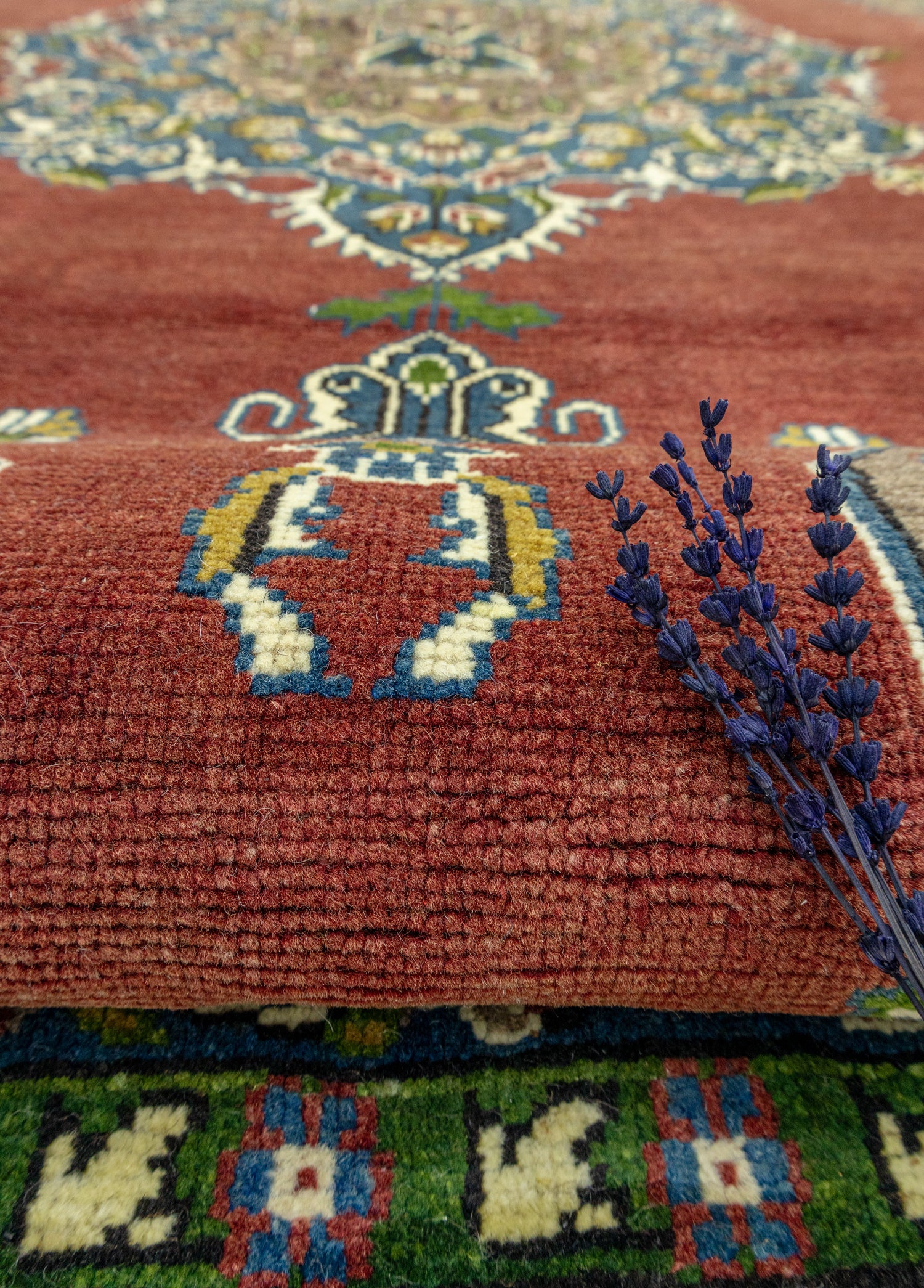 Afya Floral Desenli El Dokuma Halı 206x357 cm