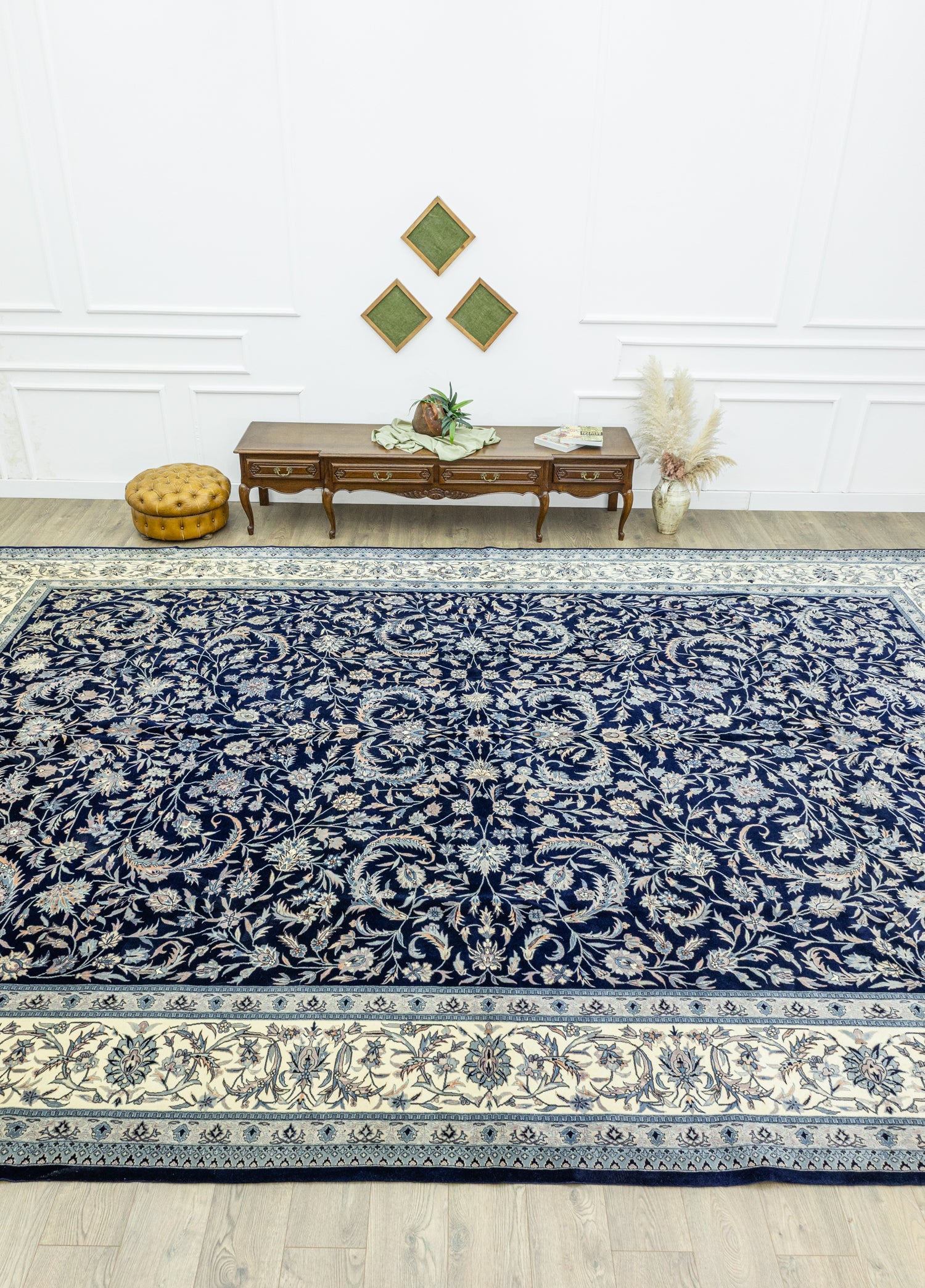 Bell İran El Dokuma Büyük Yalı Halısı 377x558 cm