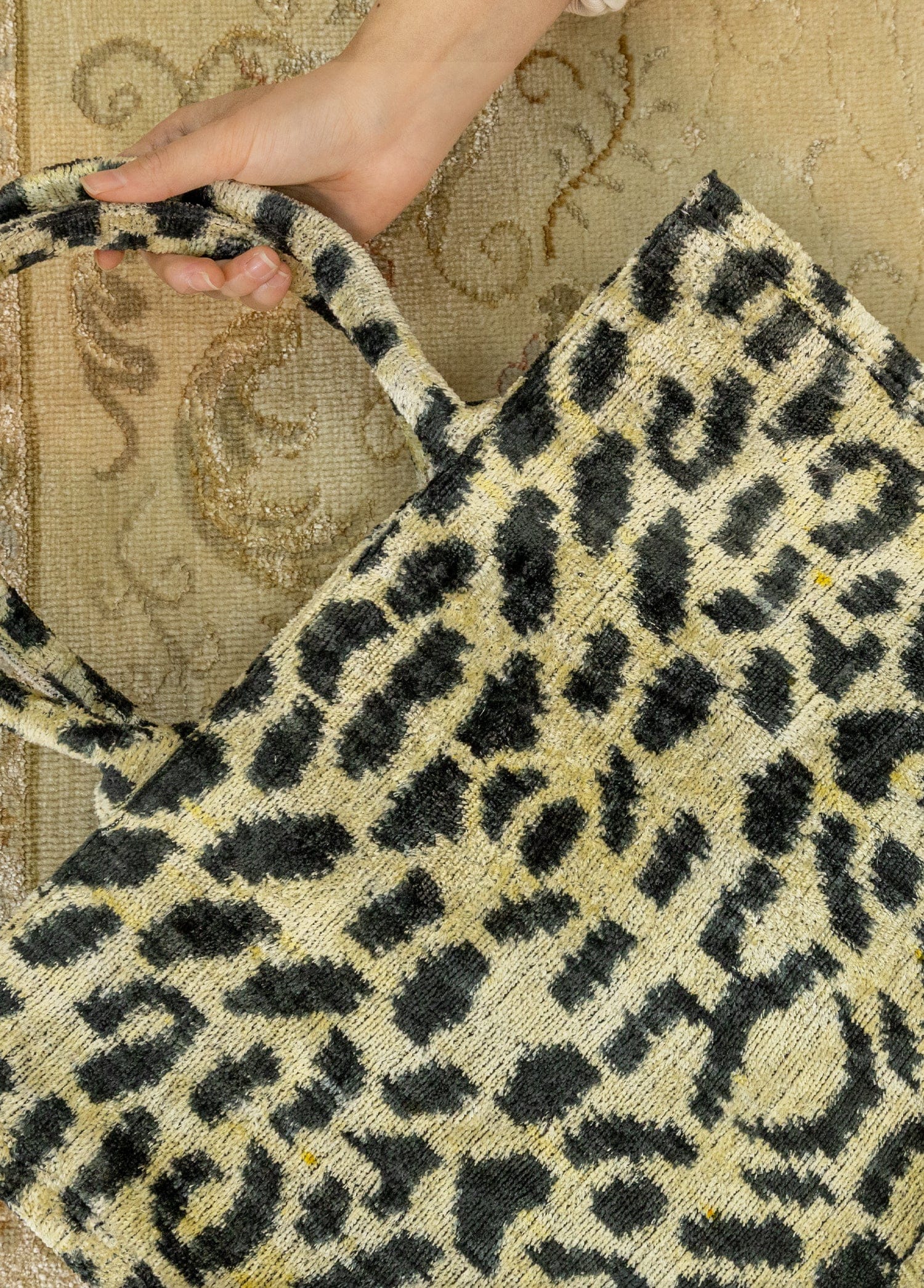 Gaia Leopar Desenli Çanta