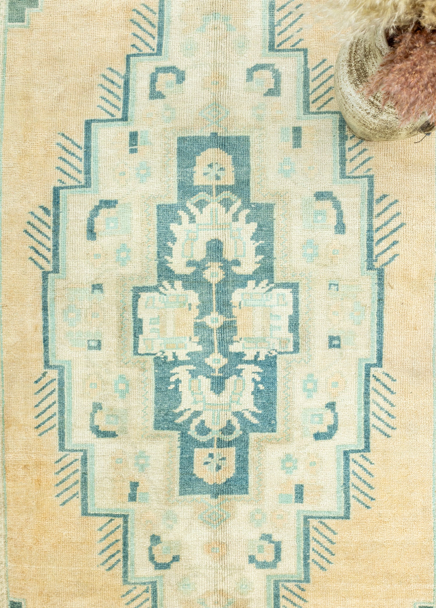 Servi Etnik Desenli El Dokuma Yün Halı 178x337 cm