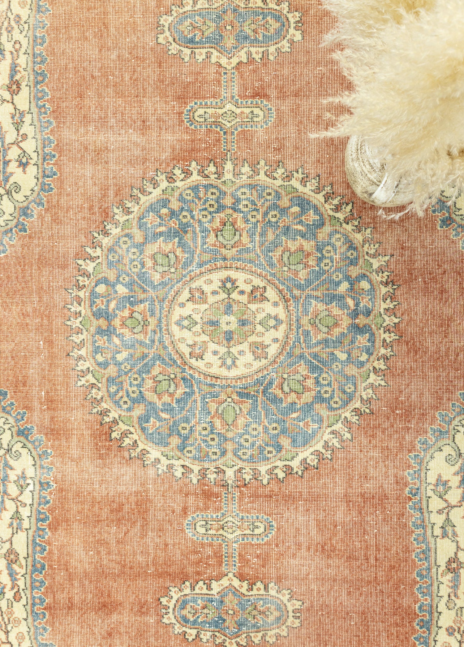Camel Madalyon Desenli Halı 190x310 cm