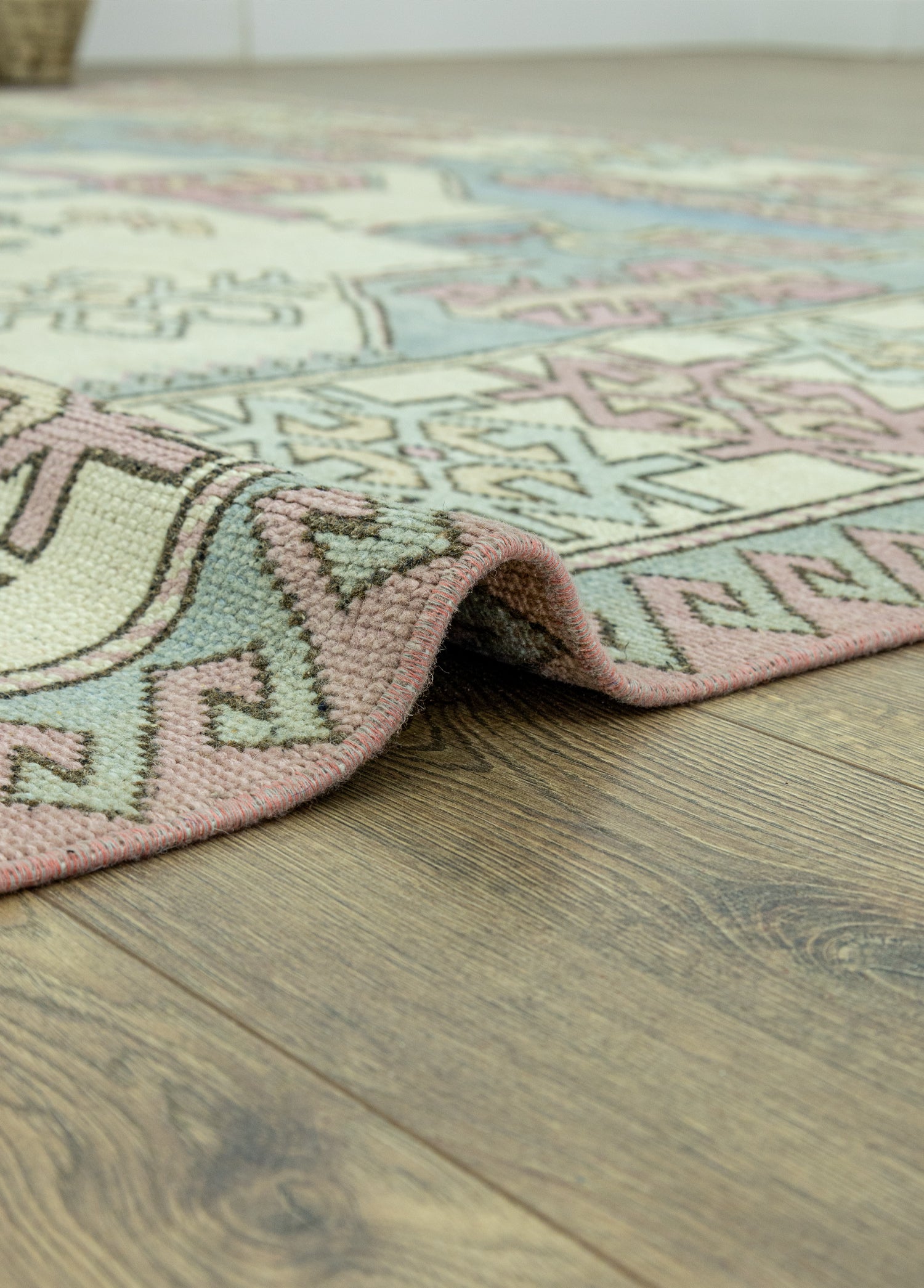 Vidadi Rustik Tasarımlı Yün Halı 224x281 cm