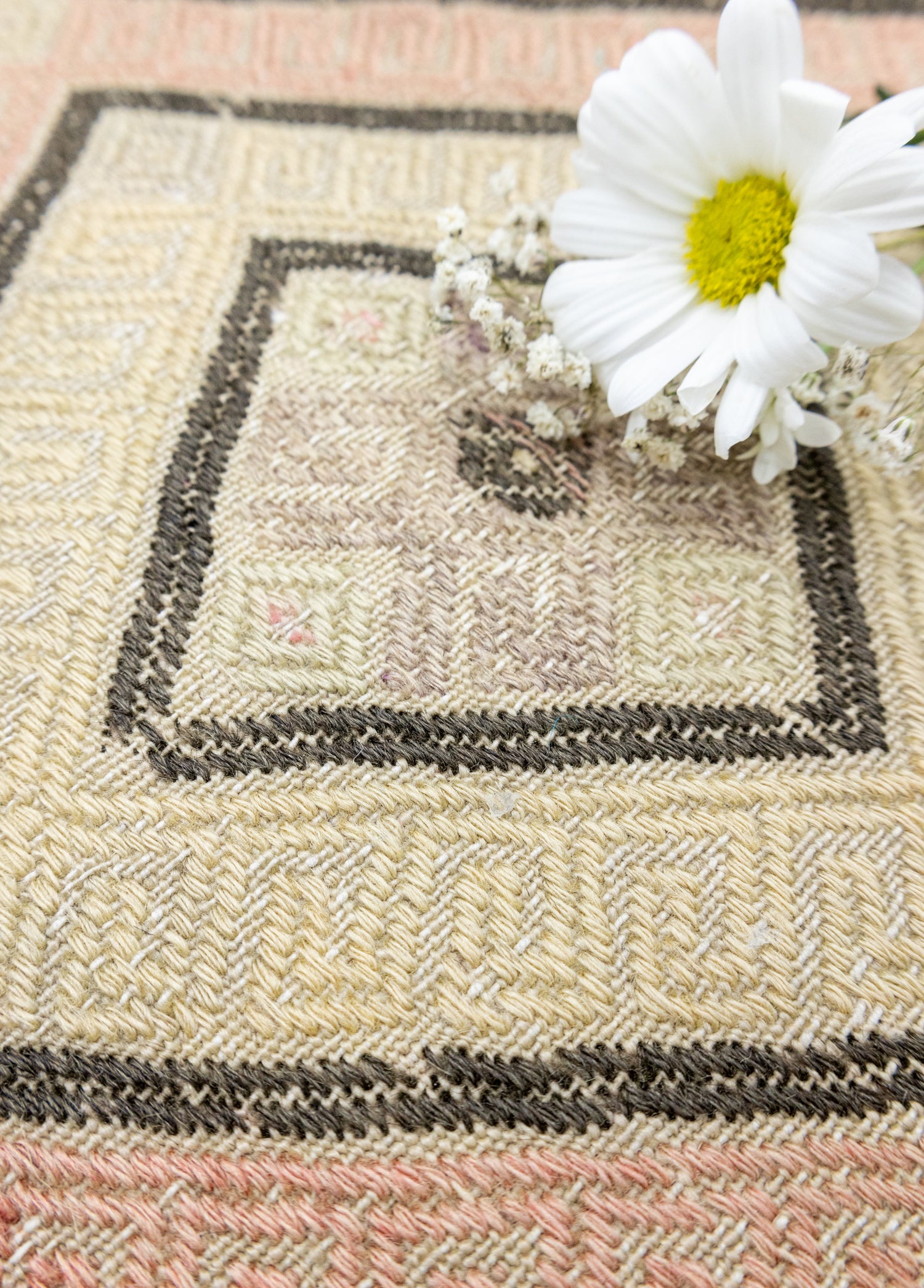 Perni Geometrik Halı Motifli Duvar Çerçevesi 70x50 cm