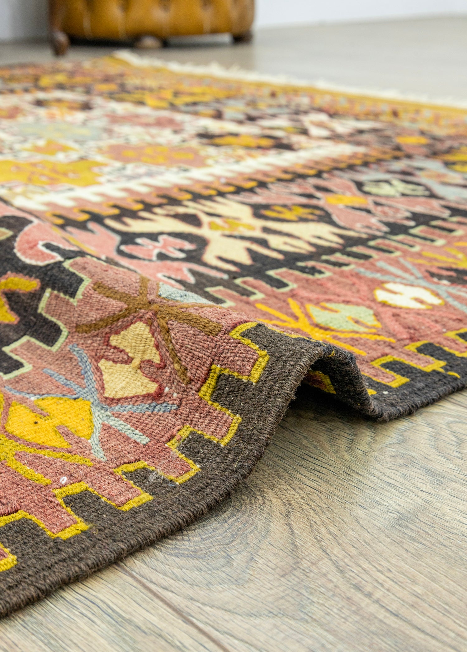 Rissa Geometrik Tasarımlı El Dokuma Kilim 152x220 cm
