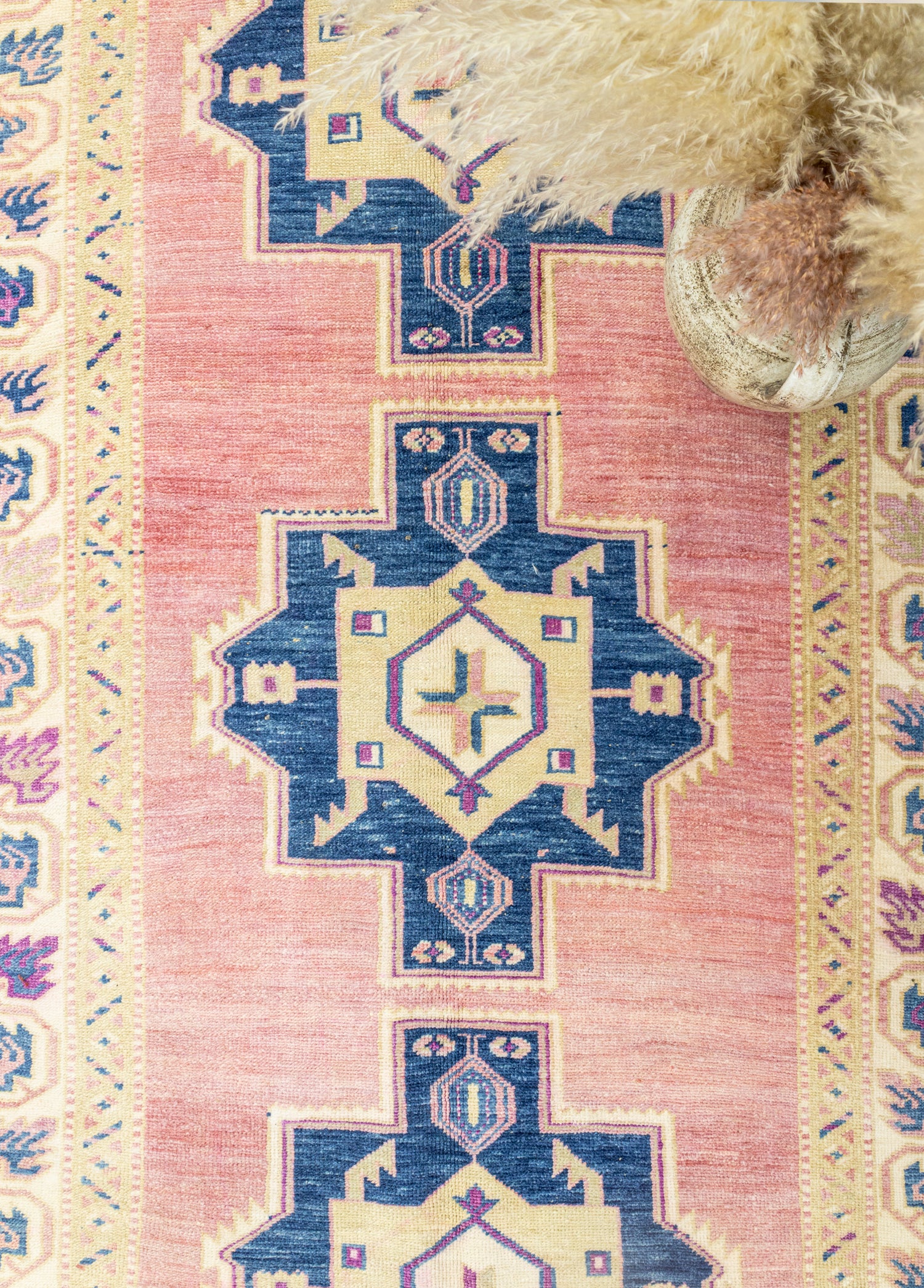 Avşar Rustik Desenli El Dokuma Halı 132x381 cm