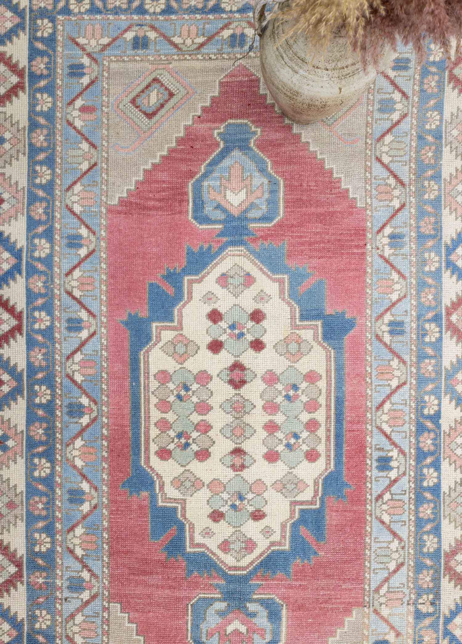 Bala Renkli El Dokuma Taşpınar Halısı 133x222 cm