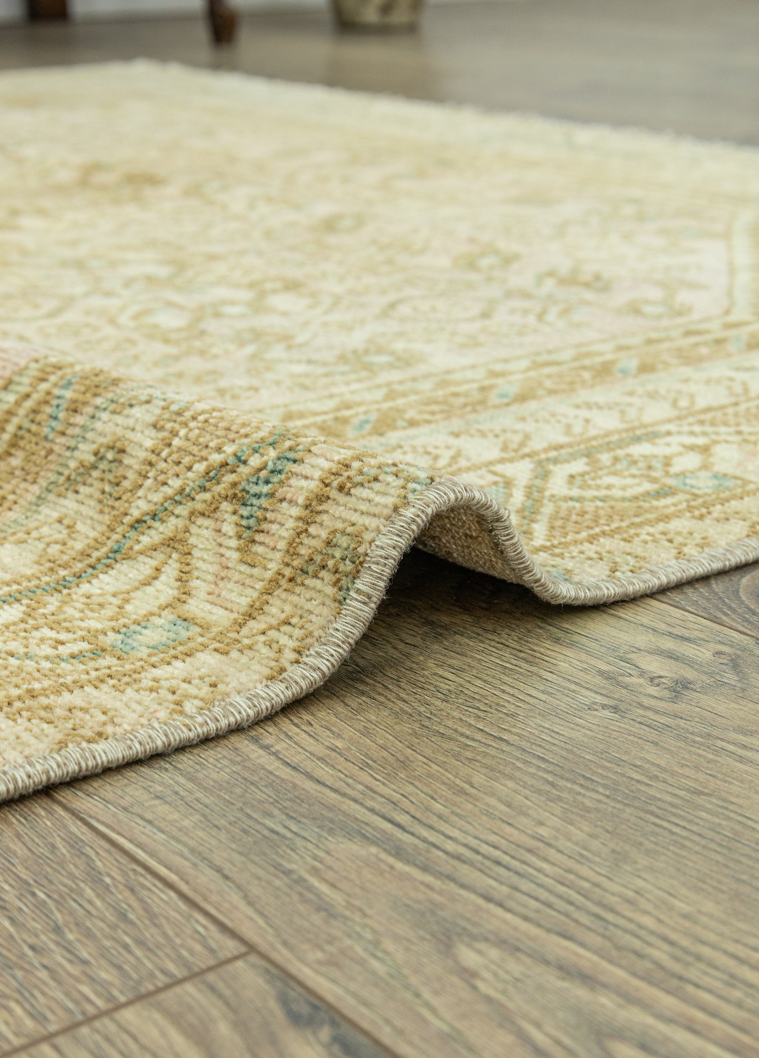 Neva Dekoratif El Dokuma Halı 138x177 cm