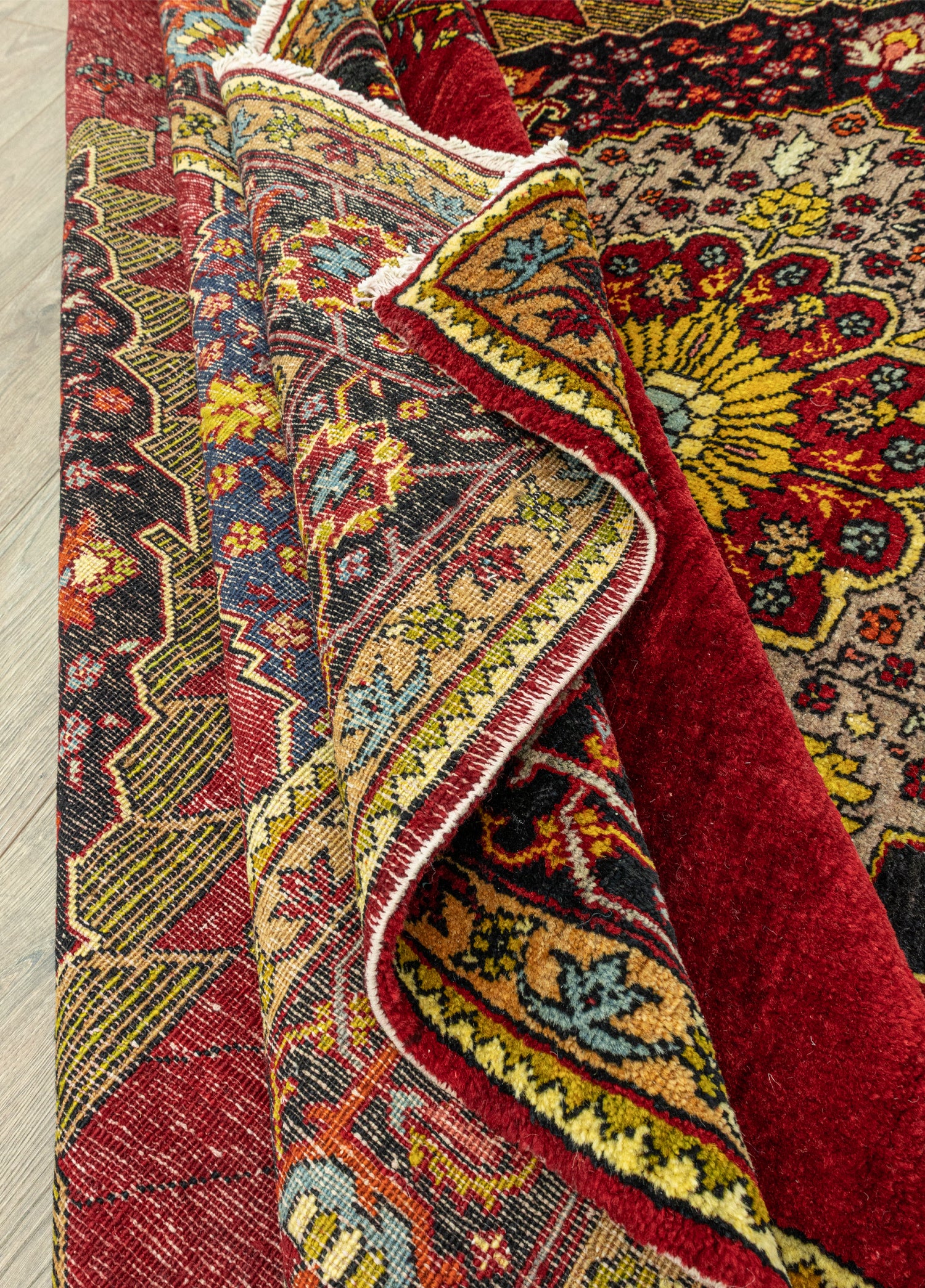 Nigora El Dokuma Sille Rum Halı 278x281 cm