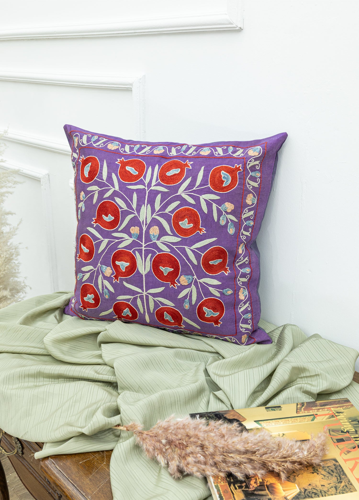 Birgos El Yapımı Suzani Kırlent 50x50 cm