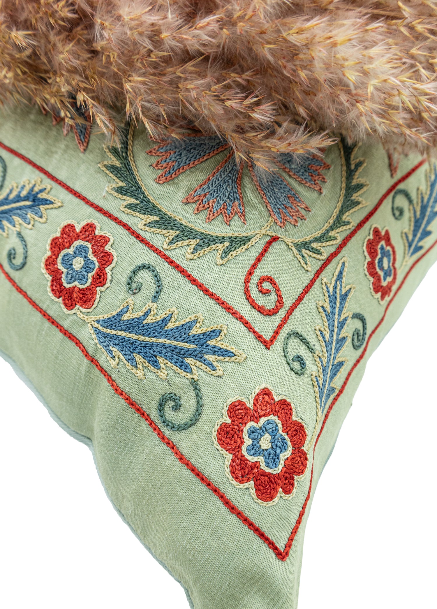 Nivra Çiçekli İpek Kırlent 50x50 cm