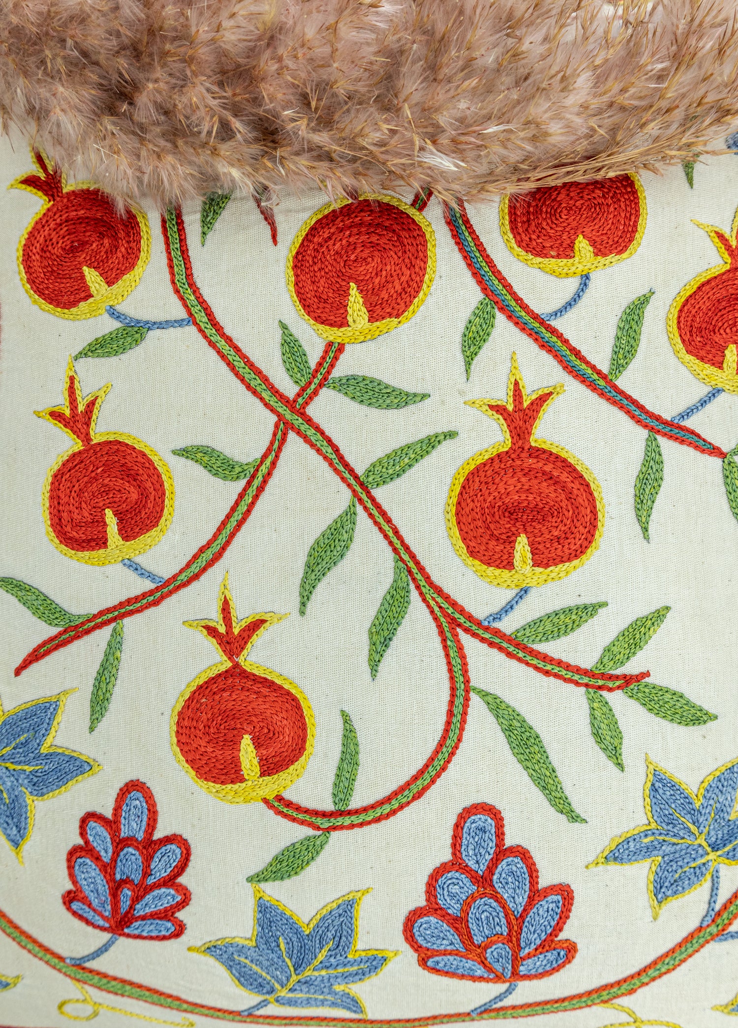 Cimcim Nar Desenli İpek Kırlent 50x50 cm