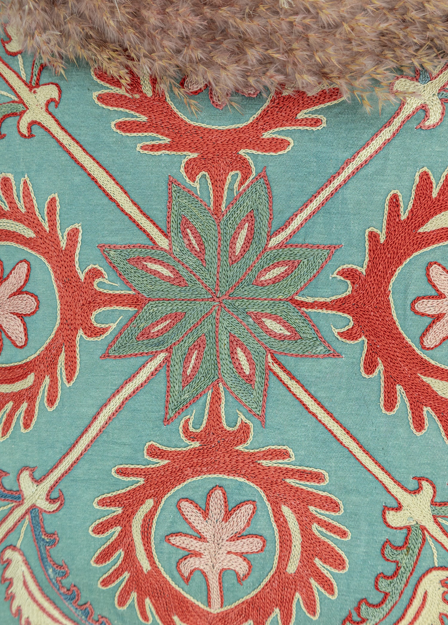 Tilun El Yapımı Yeşil İpek Kırlent 50x50 cm