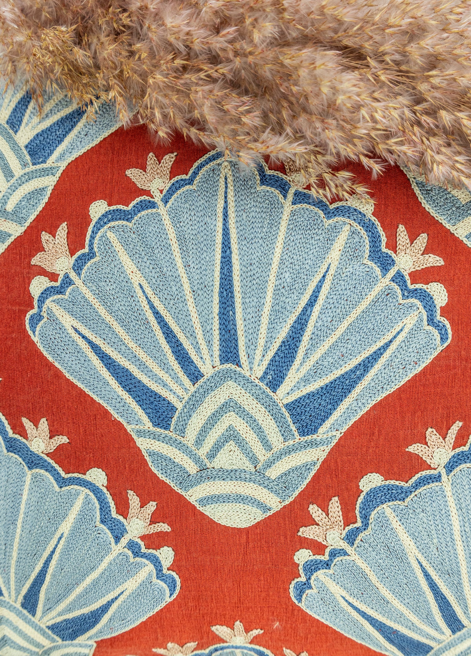 Lynor Dekoratif İpek Kırlent 50x50 cm