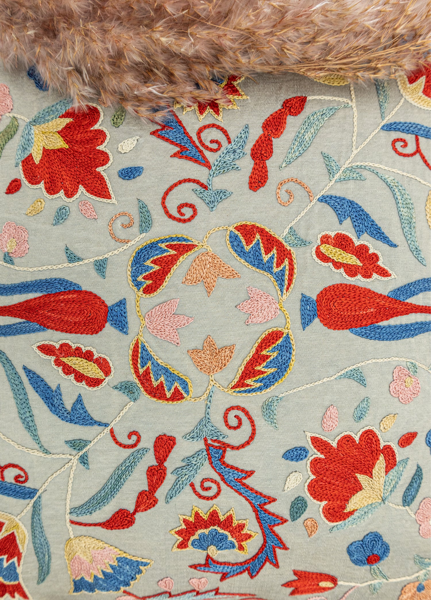 Malena Modern Suzani Kırlent 50x50 cm