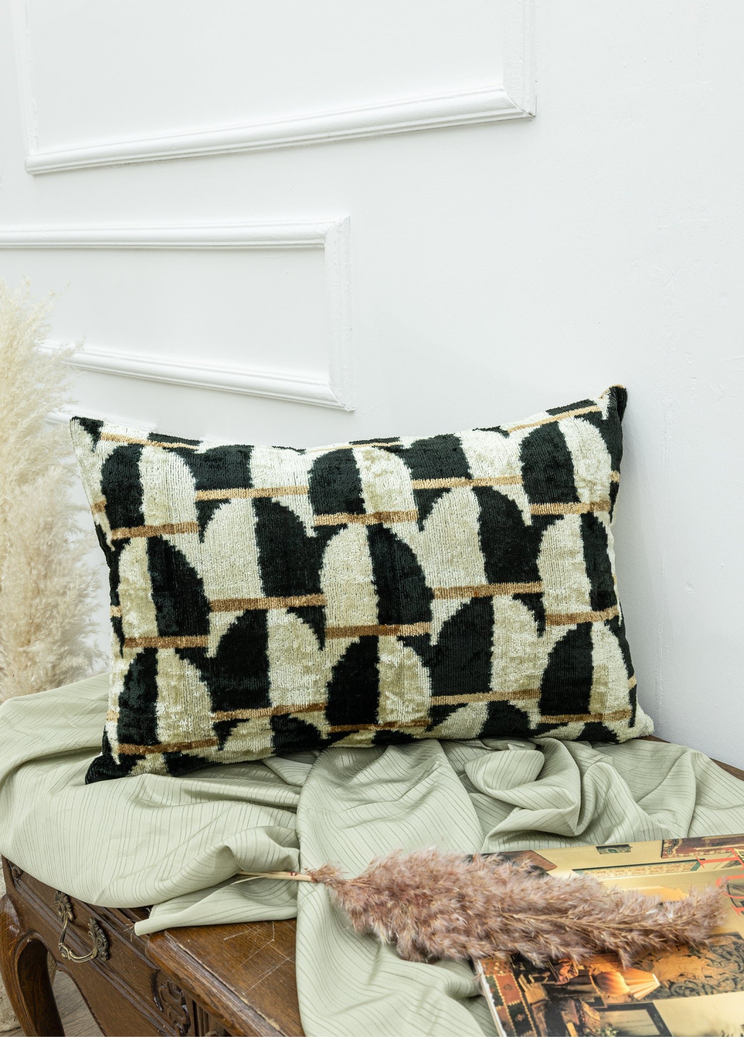 Sukhrat Modern Tasarımlı Kırlent 60x40 cm