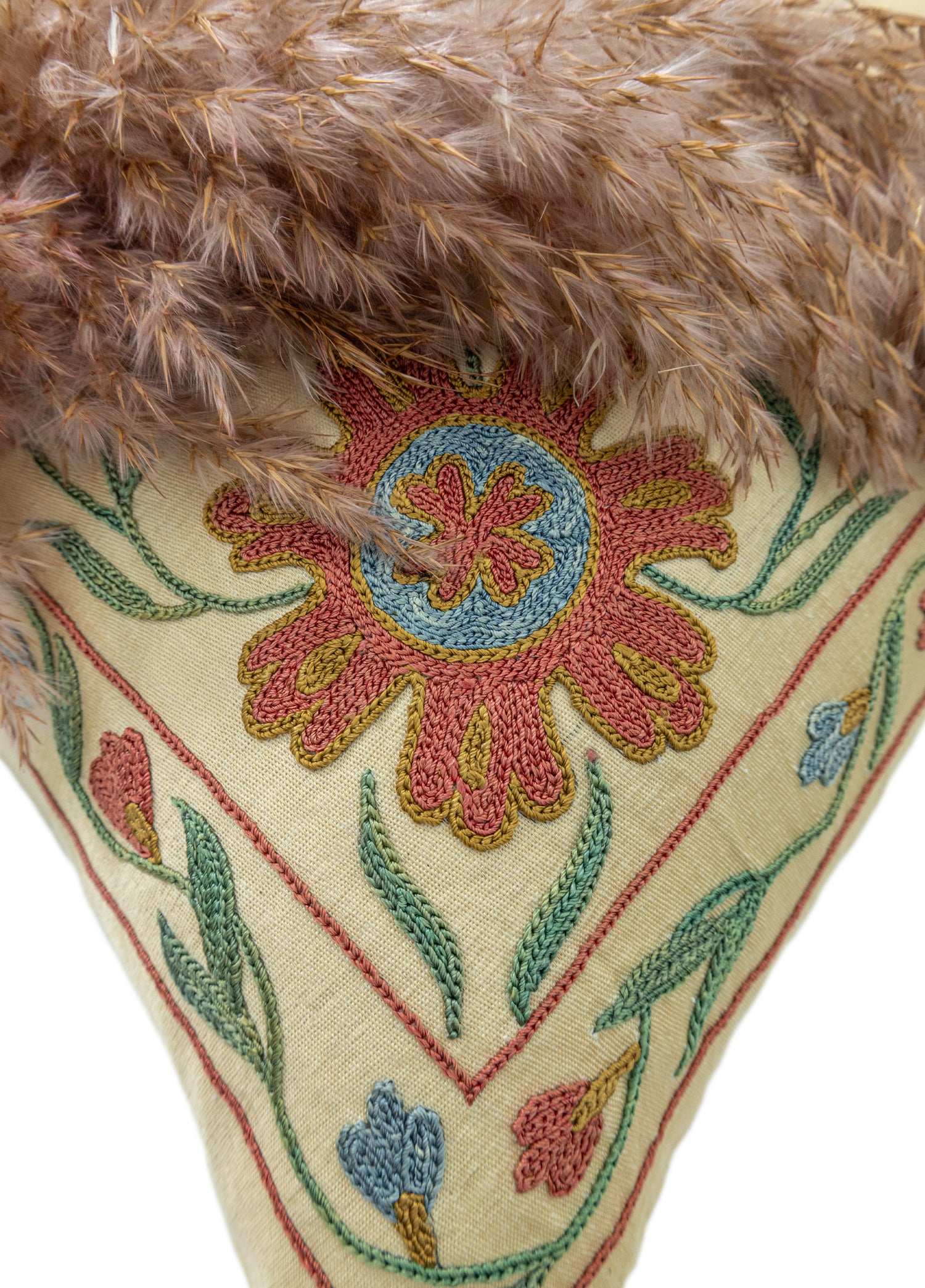 Alyen Çiçekli İpek Kırlent 50x50 cm