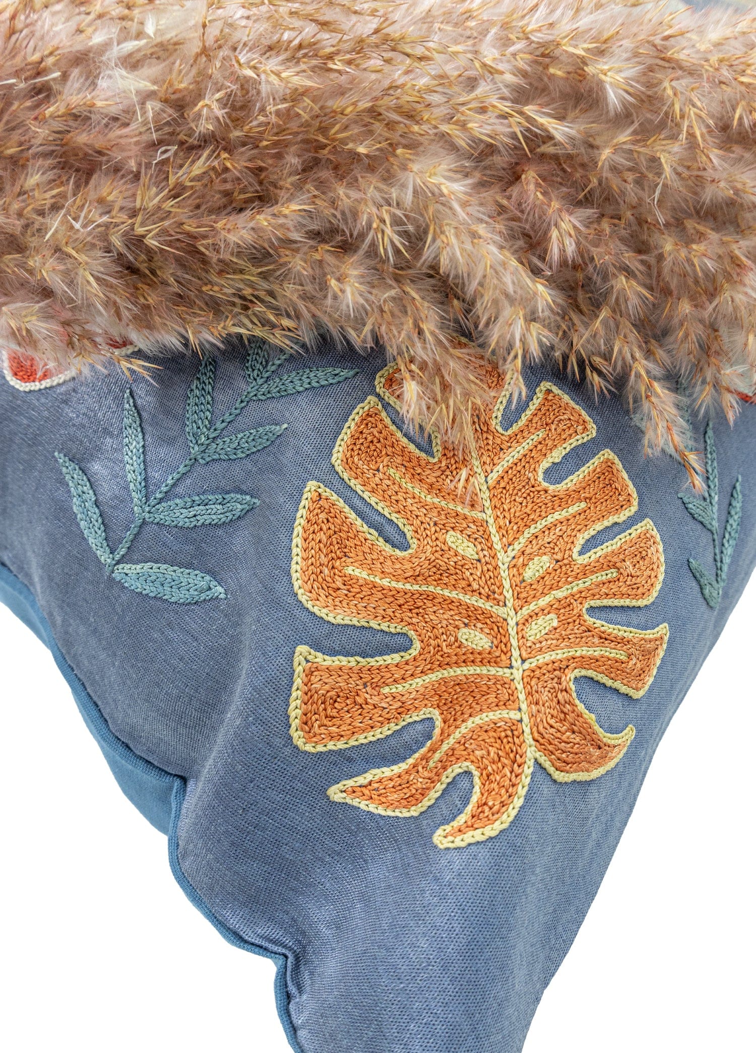 Neva Dekoratif İpek Suzani Kırlent 50x50 cm