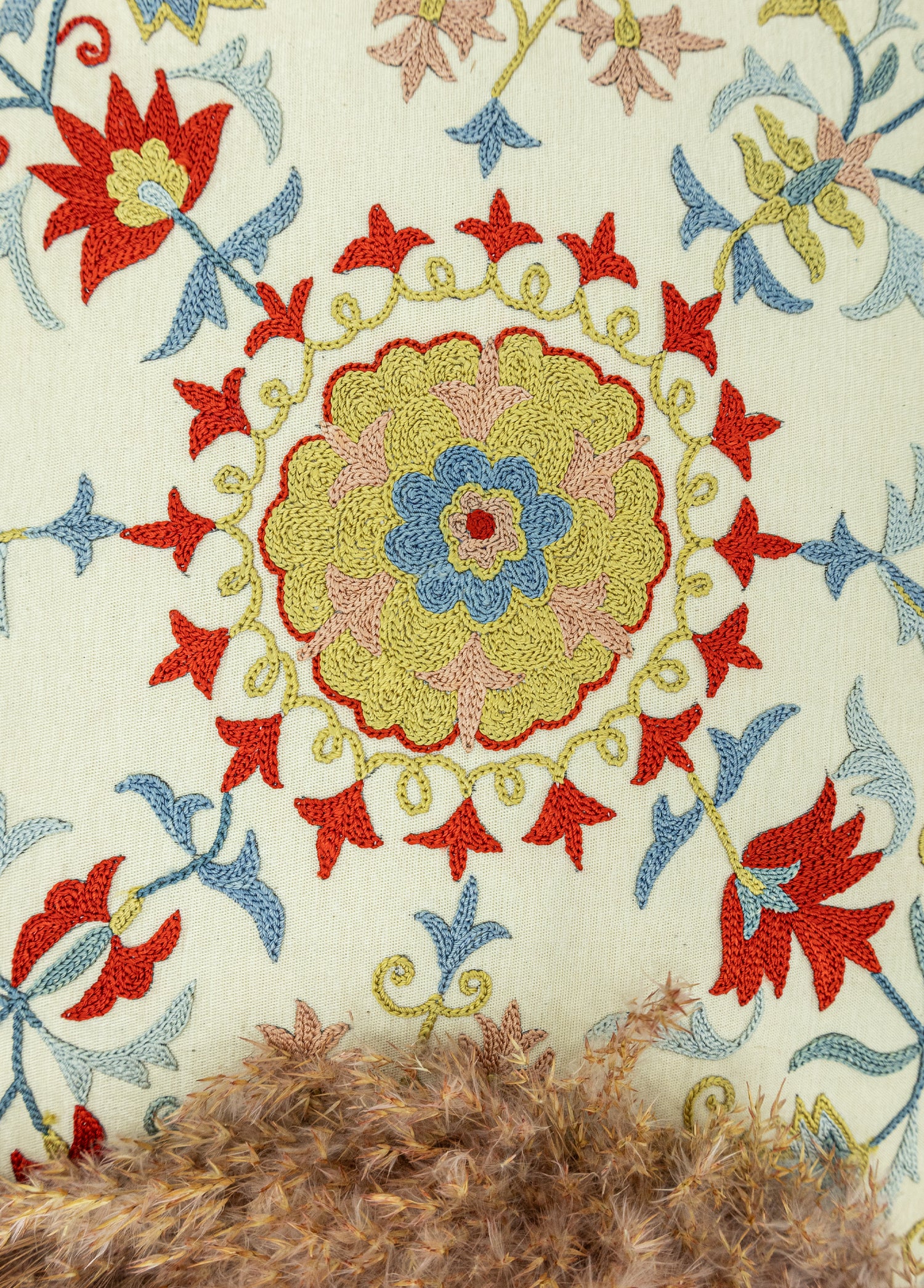 Dalen İpek Suzani Kırlent 50x50 cm