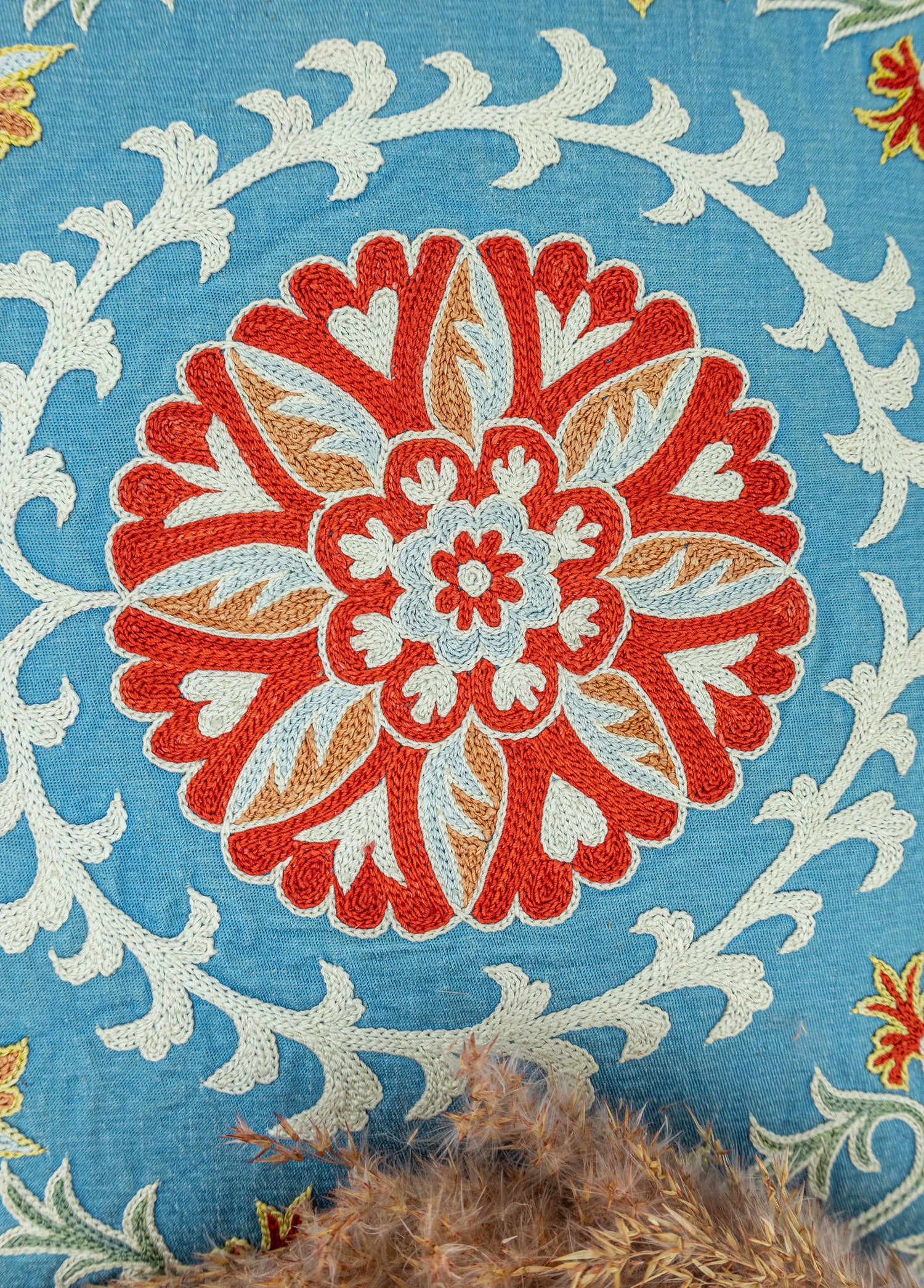 Maelis Dekoratif Suzani Kırlent 50x50 cm