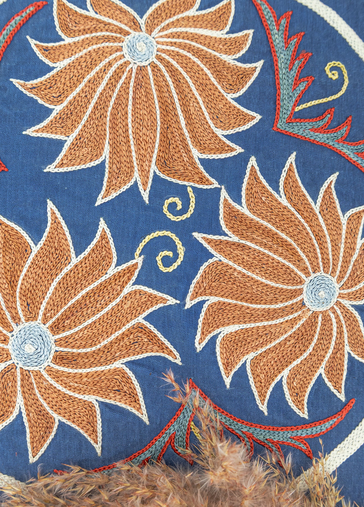 Yulsa El Yapımı Suzani Kırlent 50x50 cm