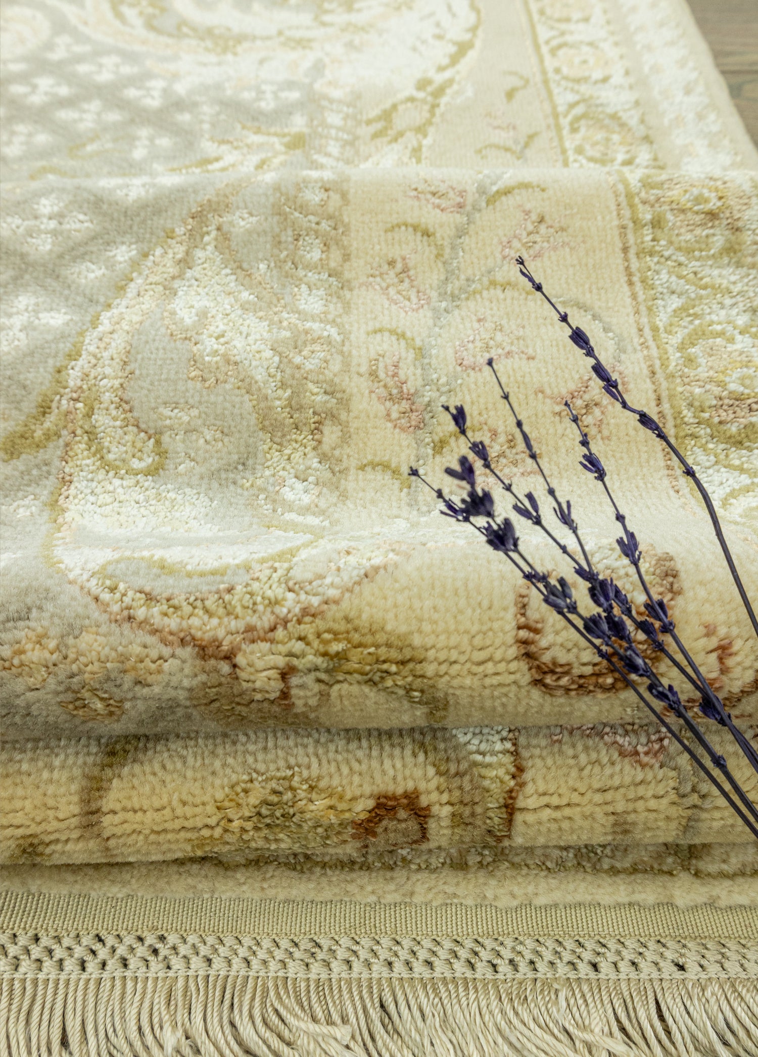 Luna El Dokuma İpek Halı 280x373 cm