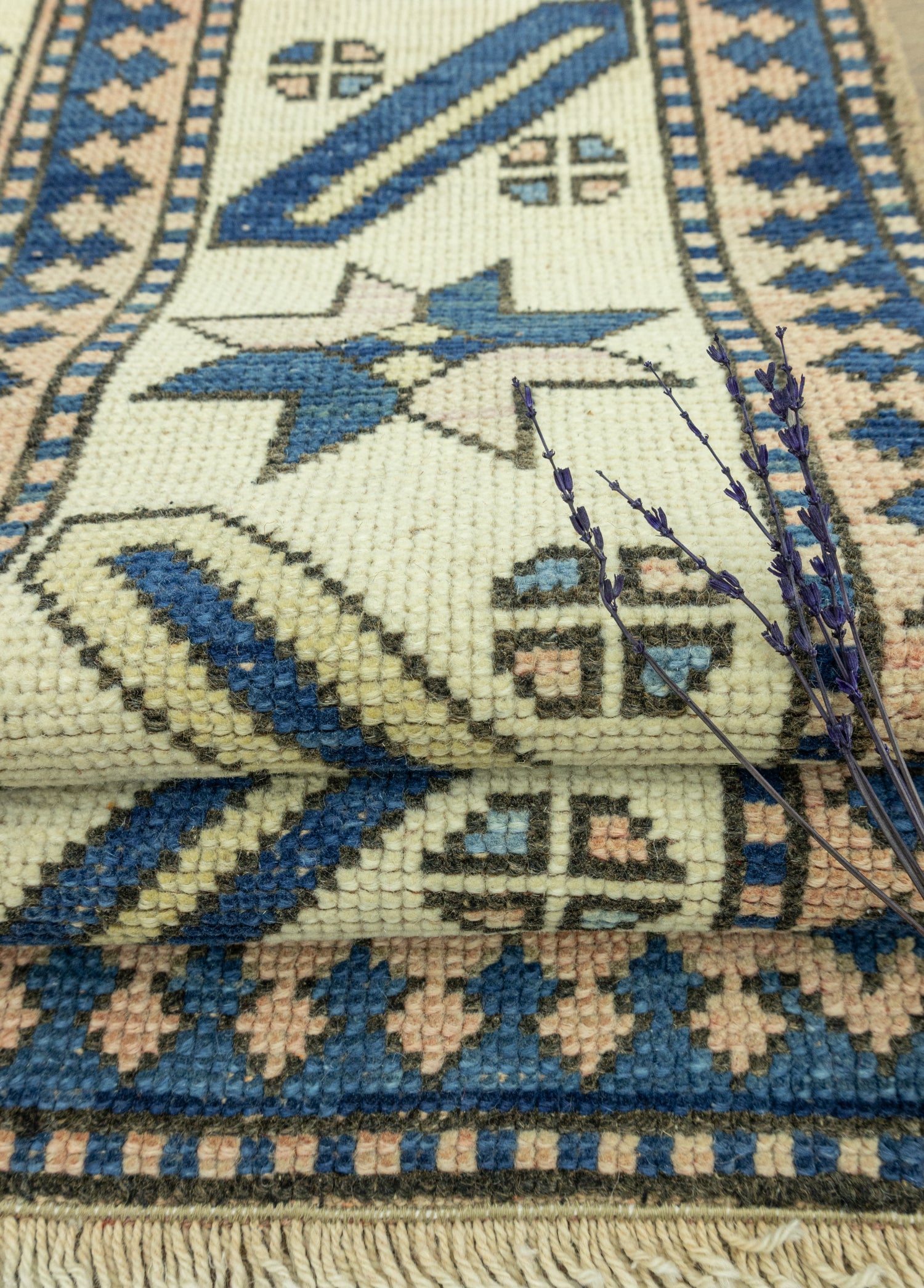 Lirhan Rustik Tasarımlı Yün Halı 161x264 cm