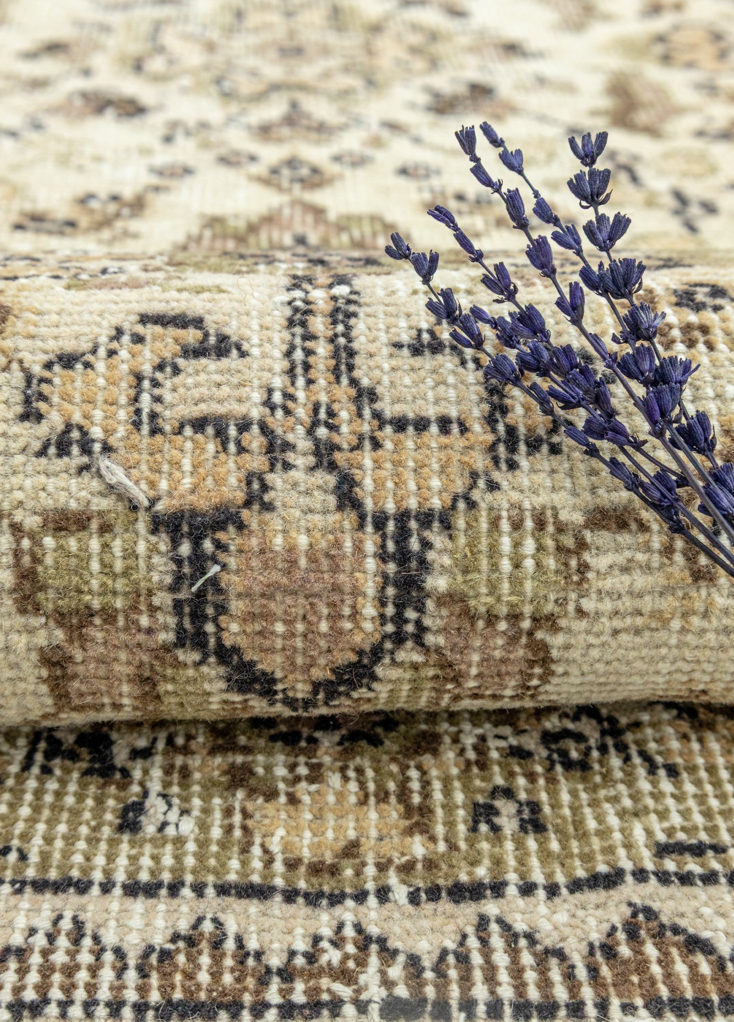Fida Natural El Dokuma Vintage Halı 113x202 cm