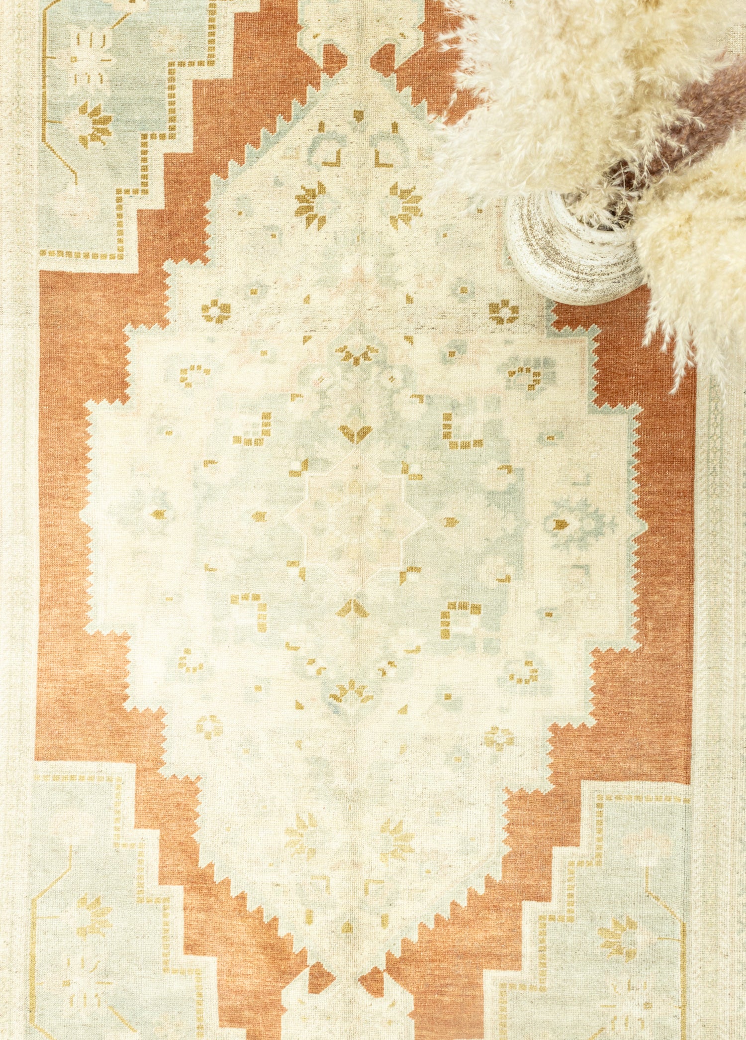 Laria El Dokuma Taşpınar Halı 206x360 cm