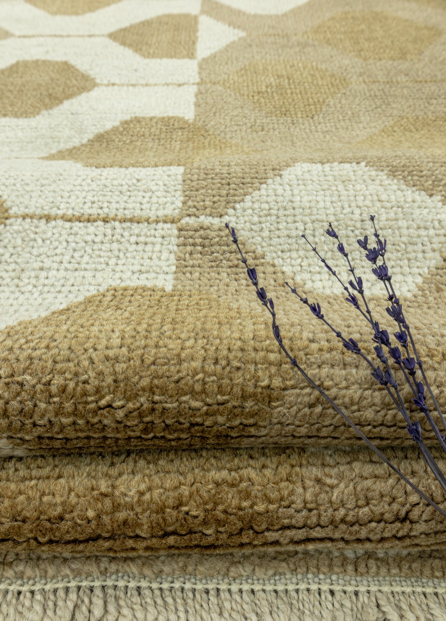 Ovid Soyut Tasarımlı Modern Halı 303x370 cm