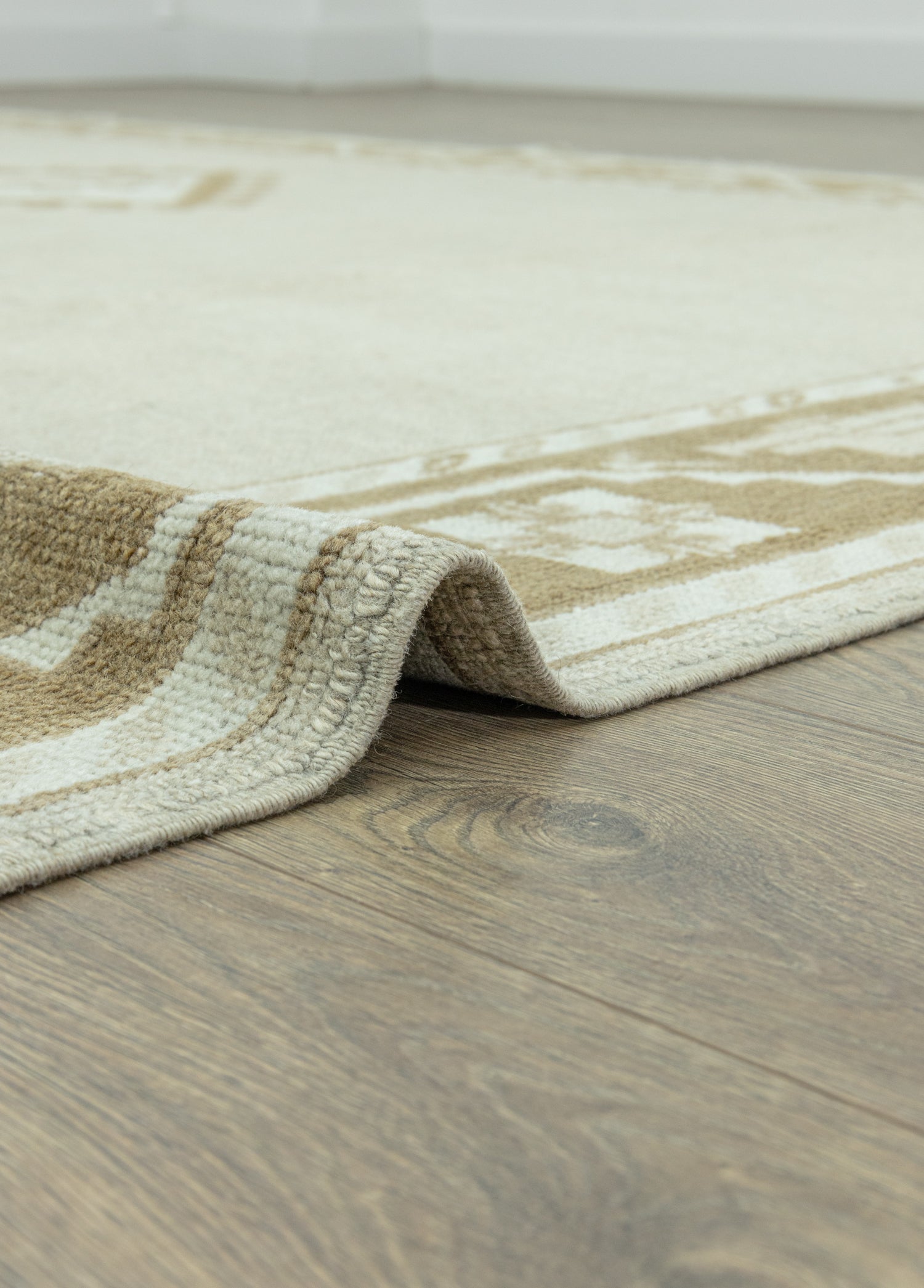 Sara Geometrik Tasarımlı Yün Halı 315x412 cm