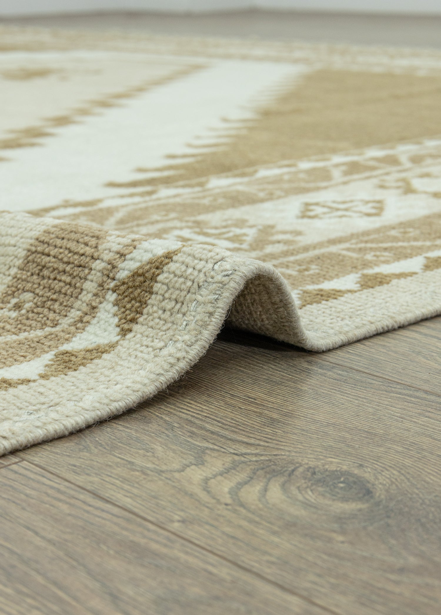 Alcea Dekoratif Büyük El Dokuma Halı 306x435 cm