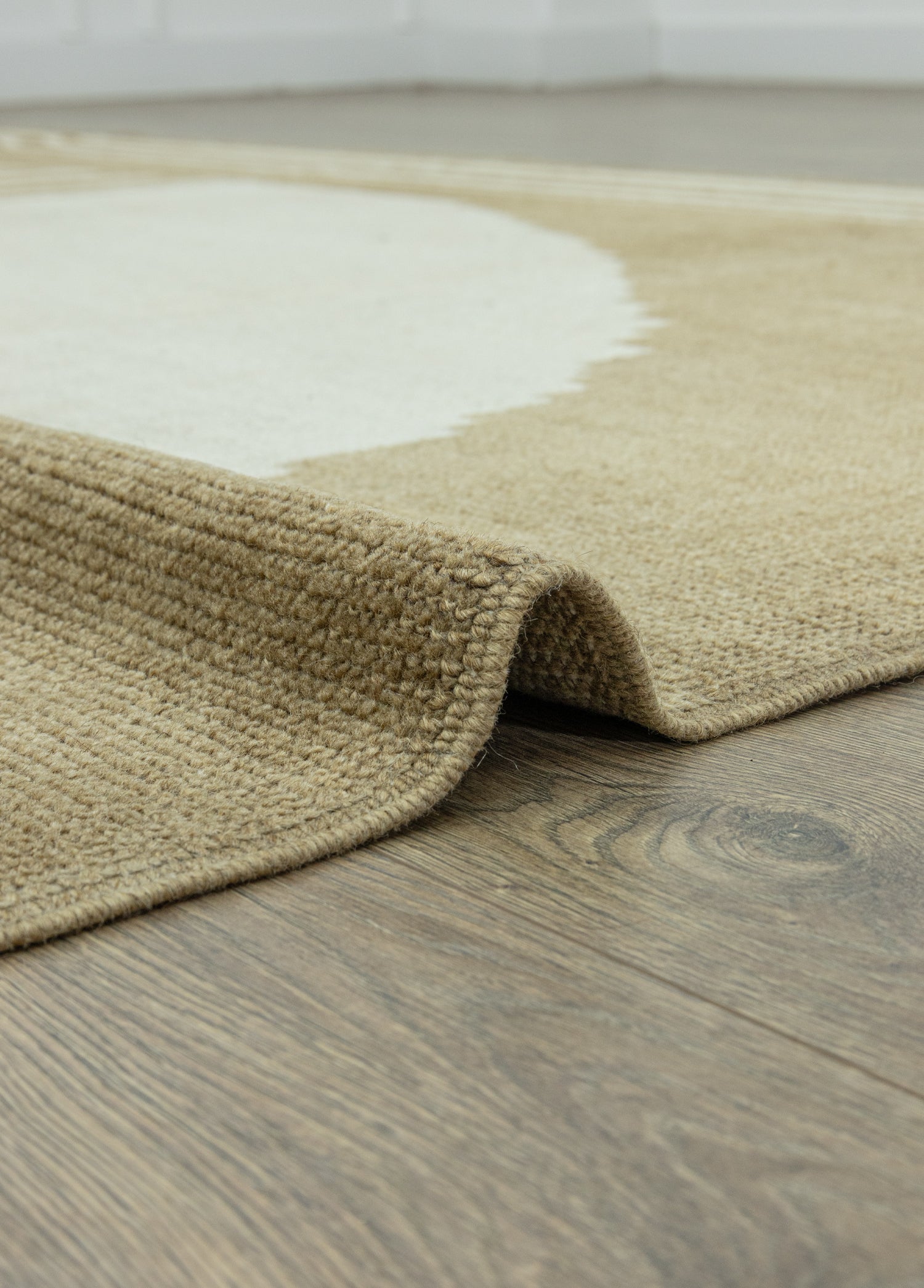 Birgos Soyut Desenli Dekoratif Halı 319x345 cm