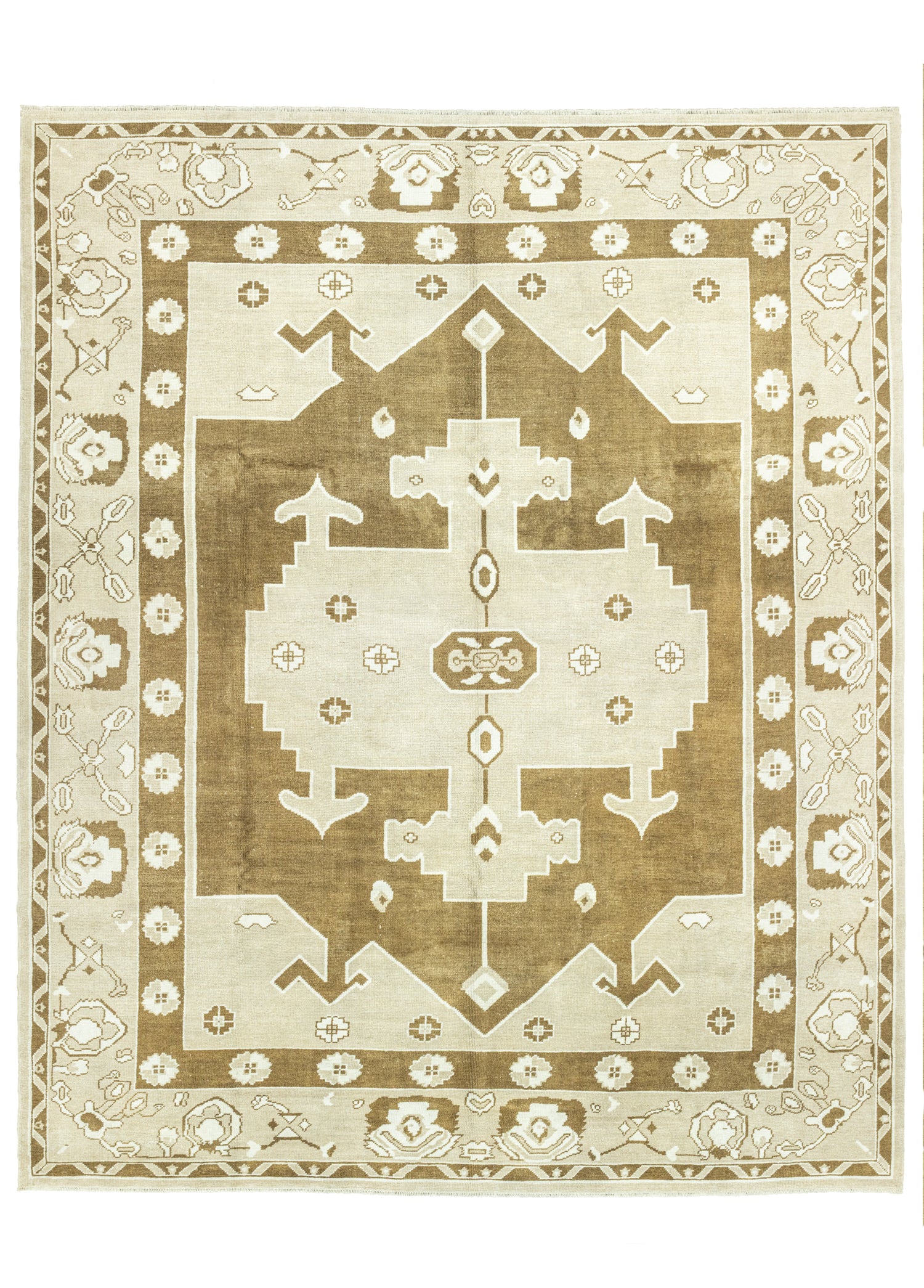 Kanire Büyük El Dokuma Uşak Halısı 348x439 cm