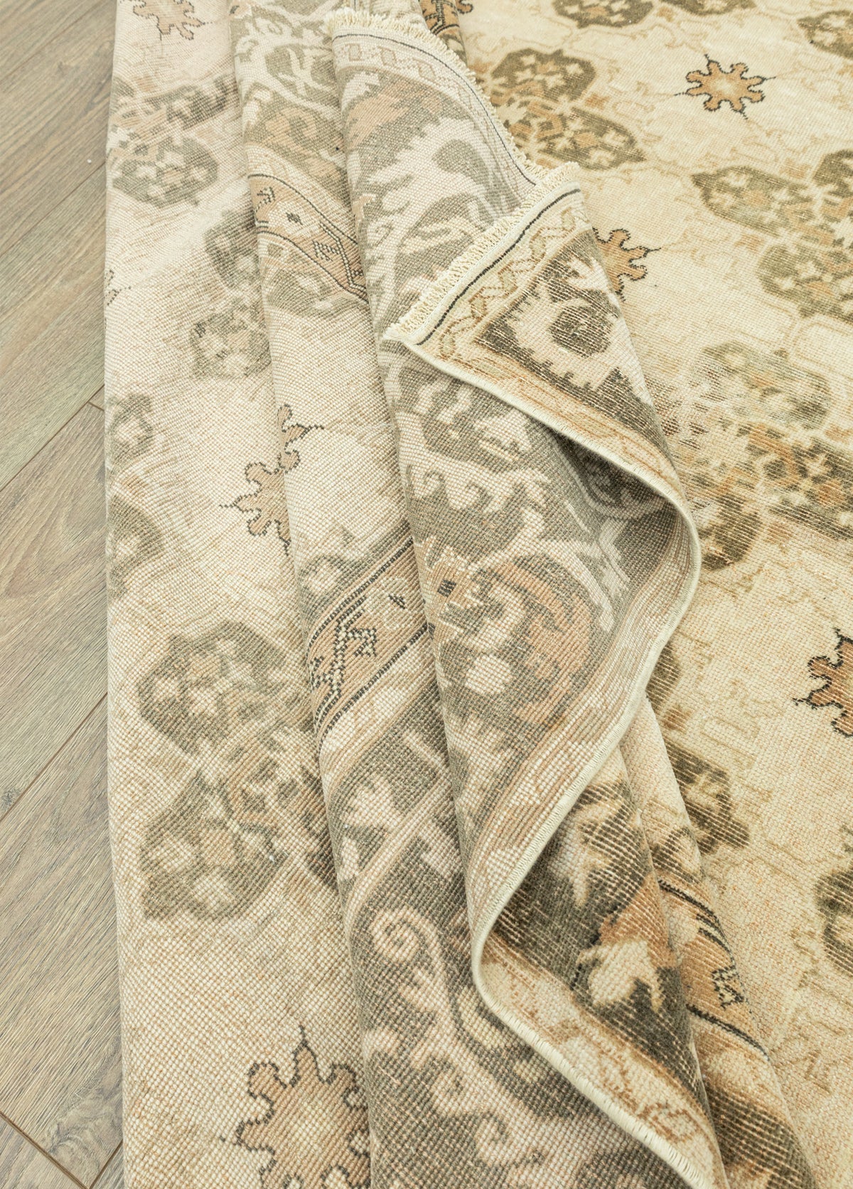 Nil Vintage Dekoratif El Dokuma Halı 237x345 cm