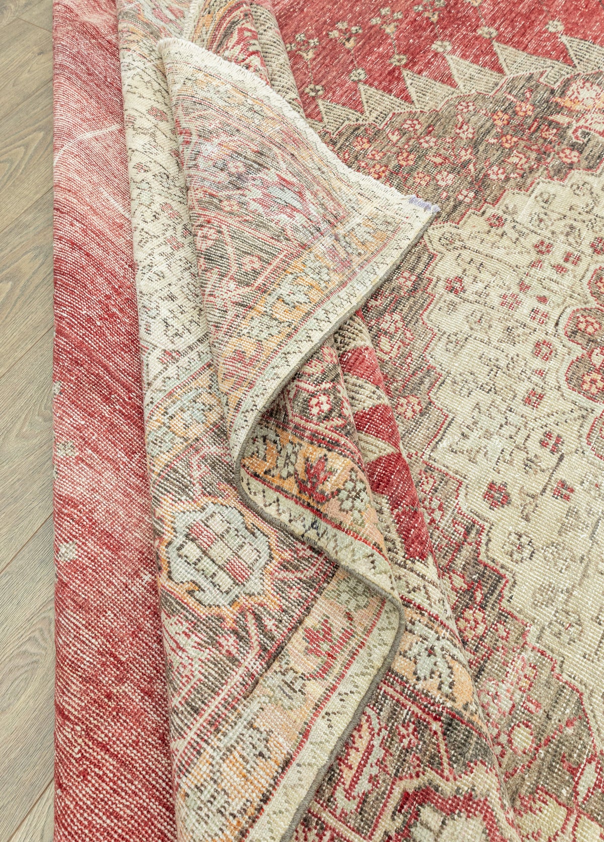 Asmira El Dokuma Büyük Vintage Halı 296x416 cm