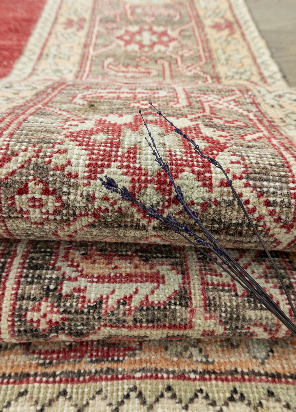 Asmira El Dokuma Büyük Vintage Halı 296x416 cm
