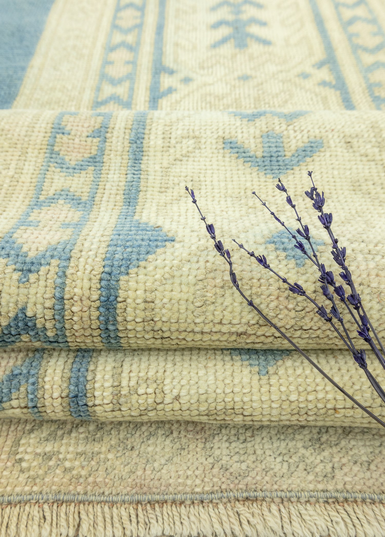 Benet Pastel Renkli Dekoratif Yün Halı 229x326 cm