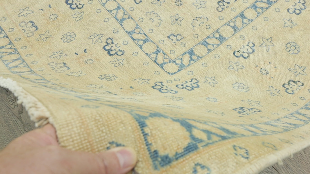 Load video: Zahra Pastel Renkli El Dokuma Halı 239x323 cm