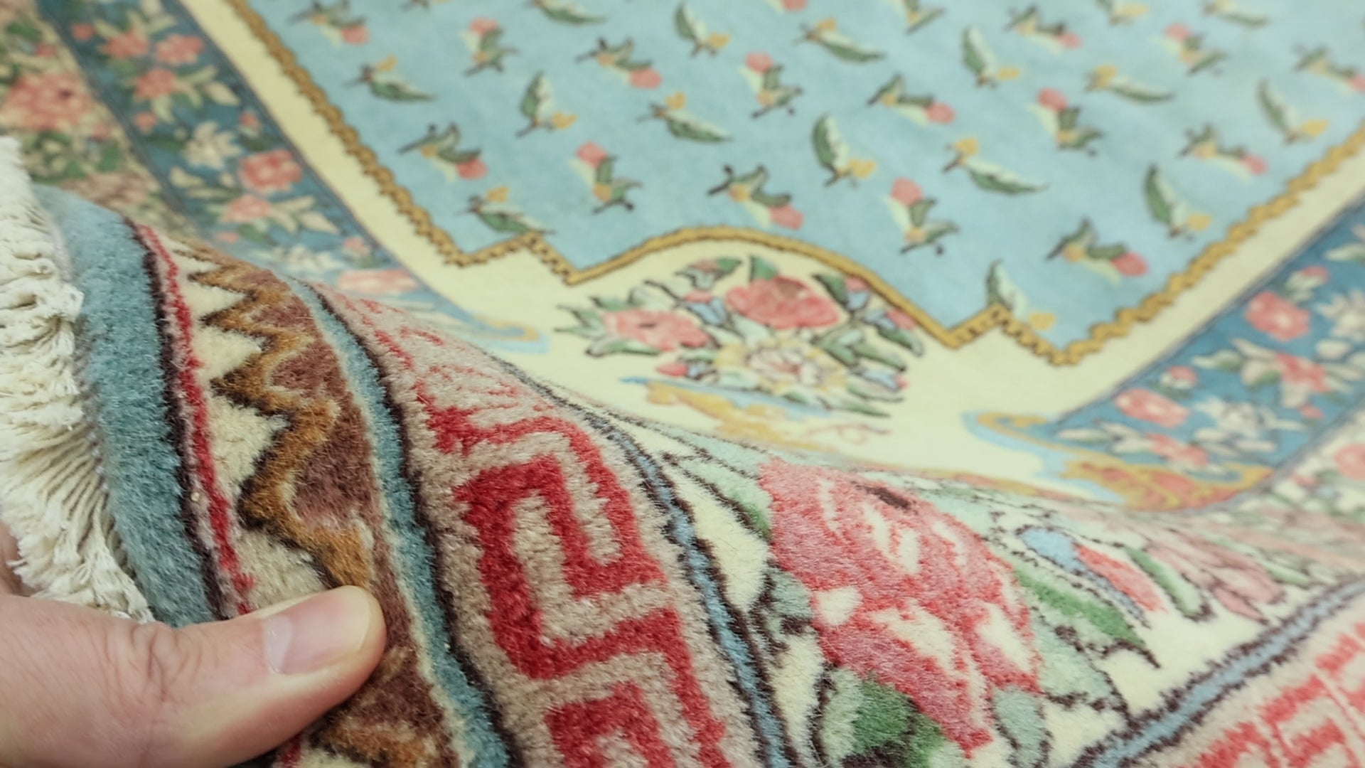 Videoyu yükle: Goblen Motifli El Dokuma Hereke Halı 205x325 cm